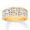 Thumbnail Image 0 of Men's Wedding Band 1 ct tw Diamonds 14K Yellow Gold
