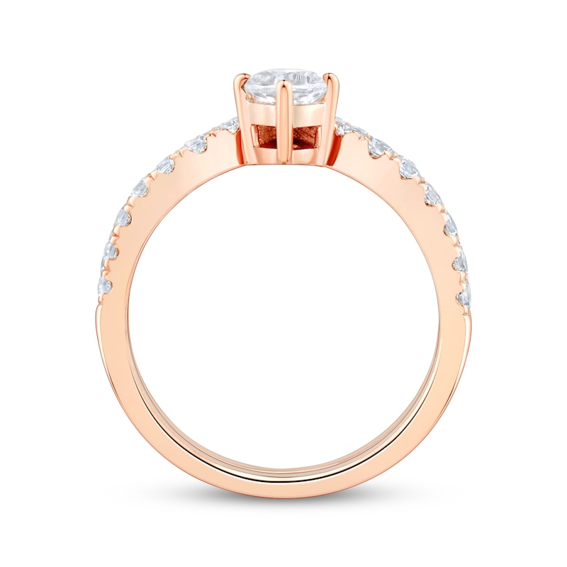 Main Image 2 of Round-Cut Diamond Chevron Bridal Set 7/8 ct tw 14K Rose Gold