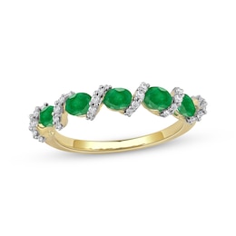 Oval-Cut Natural Emerald & Diamond Twist Ring 1/6 ct tw 10K Yellow Gold