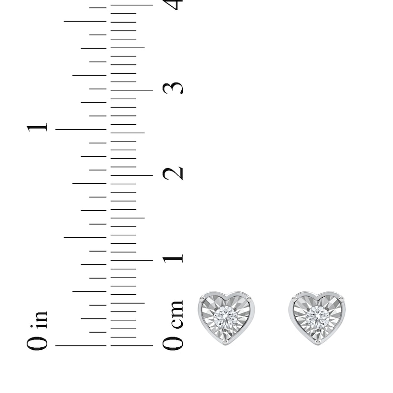 Round-Cut Diamond Solitaire Heart Frame Stud Earrings 1/8 ct tw 10K White Gold (I/I3)
