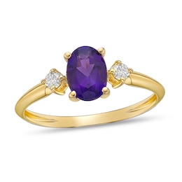 Amethyst & Diamond Ring 1/10 ct tw Oval/Round-Cut 10K Yellow Gold