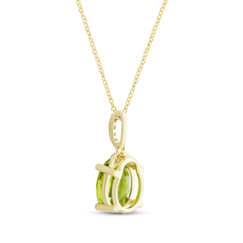 Main Image 3 of Oval-Cut Peridot & Round-Cut Diamond Necklace 1/20 ct tw 10K Yellow Gold 18”