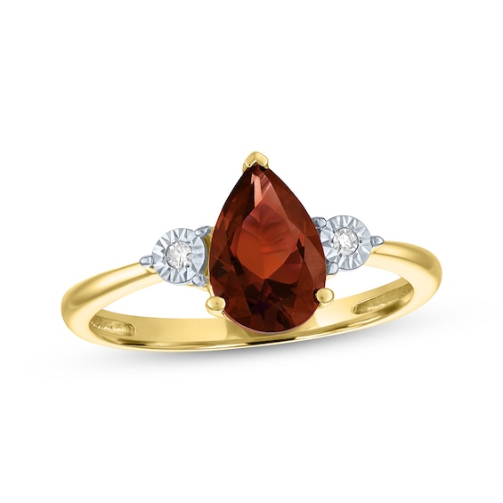 Pear-Shaped Garnet & Diamond Accent Ring 10K Yellow Gold