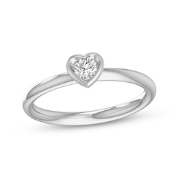 Round-Cut Diamond Solitaire Heart-Shaped Frame Engagement Ring 1/5 ct tw 14K White Gold (I/I2)