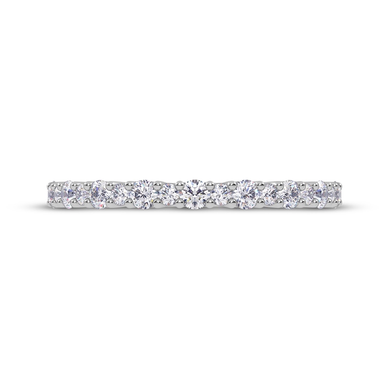 Main Image 3 of Alternating Size Diamond Anniversary Ring 1/4 ct tw 14K White Gold