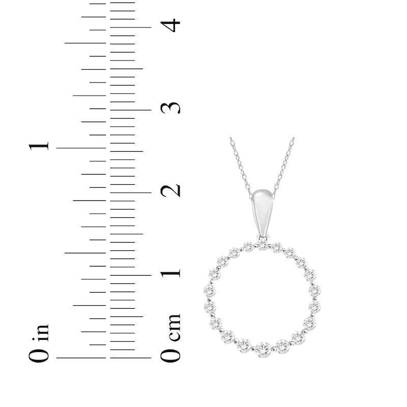 Main Image 3 of Diamond Graduated Circle Necklace 1/4 ct tw Sterling Silver 18&quot;