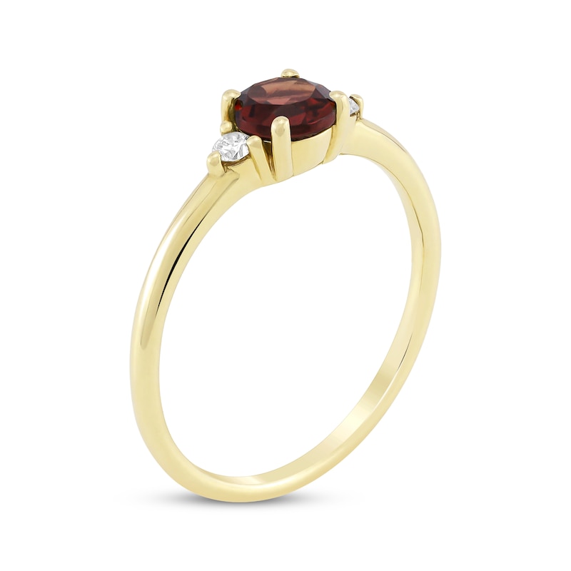 Garnet & Diamond Ring 1/15 ct tw 10K Yellow Gold