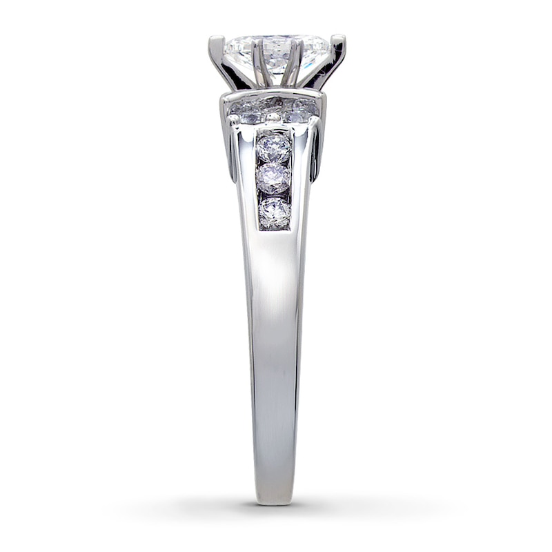 Main Image 3 of Previously Owned Engagement Ring 3/4 ct tw Marquise & Round-cut Diamonds 14K White Gold