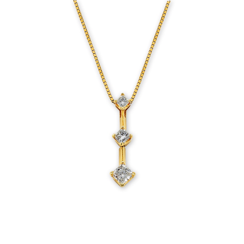 Main Image 1 of Previously Owned Diamond Necklace 1/2 ct tw 14K Yellow Gold