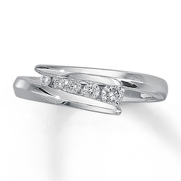 Previously Owned Promise Ring 1/5 ct tw Diamonds 10K White Gold