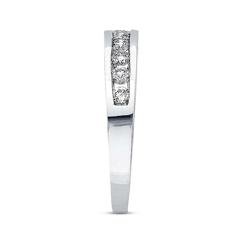 Main Image 3 of Previously Owned Diamond Wedding Band 3/8 ct tw Round-cut 14K White Gold