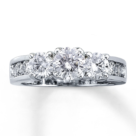 Previously Owned 3-Stone Diamond Ring ct tw Round-cut 14K White Gold