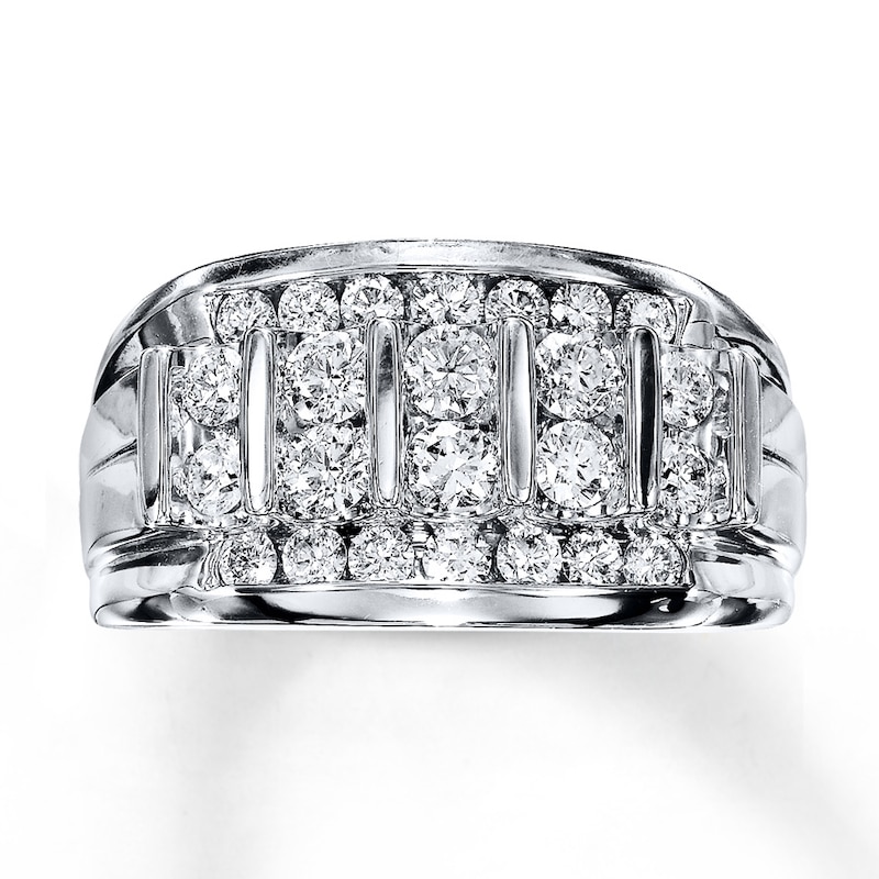 Main Image 1 of Previously Owned Men's Diamond Band 1-1/2 ct tw Round-cut 14K White Gold