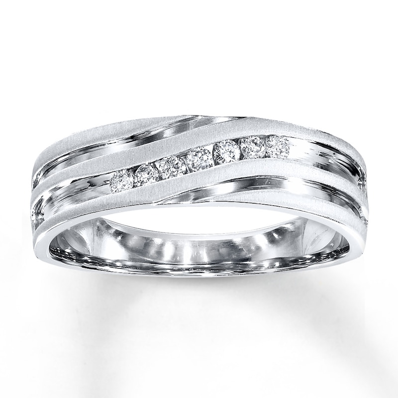 Main Image 1 of Previously Owned Men's Wedding Band 1/6 ct tw Diamonds 10K White Gold