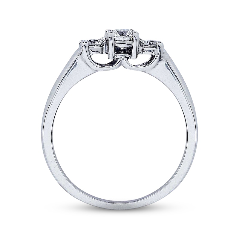 Previously Owned Diamond Three-Stone Engagement Ring 1/2 ct tw Round-cut 14K White Gold & Platinum