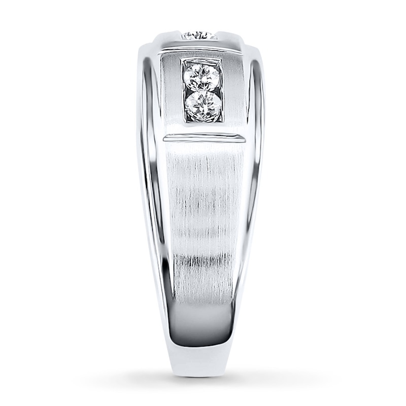 Main Image 3 of Previously Owned Diamond Men's Wedding Band 1/2 ct tw Round-cut 14K White Gold