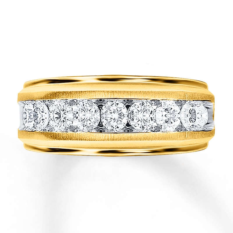 Main Image 1 of Previously Owned Men's Diamond Wedding Band 1 ct tw Round-cut 14K Yellow Gold