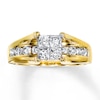 Thumbnail Image 1 of Previously Owned Diamond Engagement Ring 1-1/2 carats tw 14K Yellow Gold