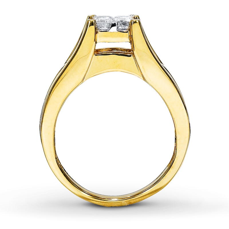 Main Image 2 of Previously Owned Diamond Engagement Ring 1-1/2 carats tw 14K Yellow Gold