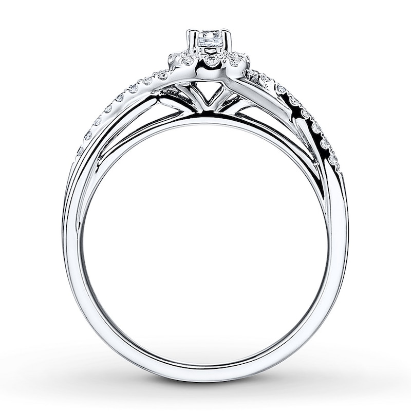 Main Image 2 of Previously Owned Diamond Engagement Ring 1/4 ct tw Round-cut 10K White Gold