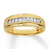Thumbnail Image 0 of Previously Owned Men's Wedding Band 1/4 ct tw Round-cut Diamonds 10K Yellow Gold