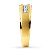 Thumbnail Image 2 of Previously Owned Men's Wedding Band 1/4 ct tw Round-cut Diamonds 10K Yellow Gold