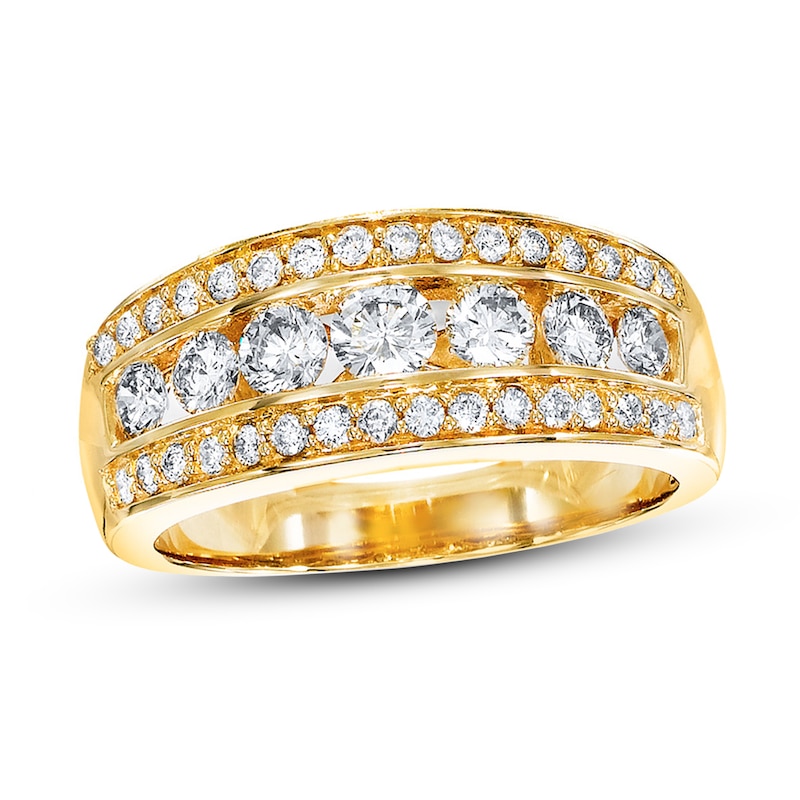 Main Image 1 of Previously Owned Diamond Ring 1 ct tw Round-cut 14K Yellow Gold