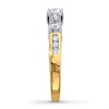 Thumbnail Image 2 of Previously Owned Three-Stone Diamond Ring 1 ct tw Round-cut  14K Yellow Gold - Size 4.5
