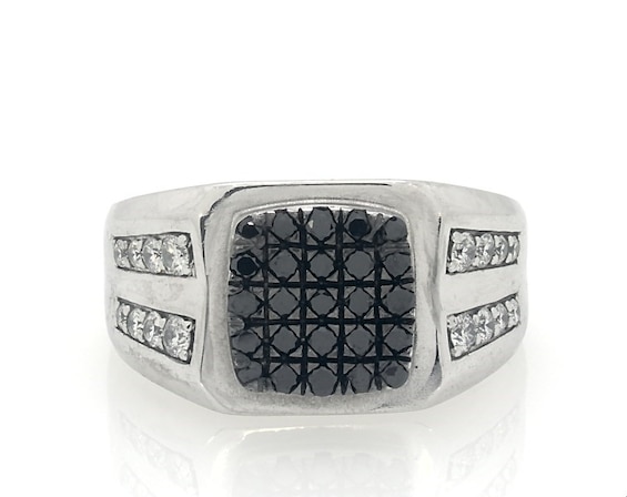Previously Owned Men's Black & White Diamond Ring 1 ct tw 10K White Gold