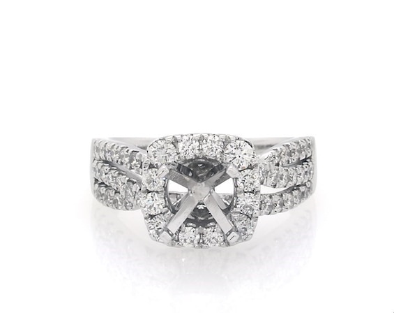 Previously Owned Diamond Halo Engagement Ring Setting 1 ct tw 14K White gold