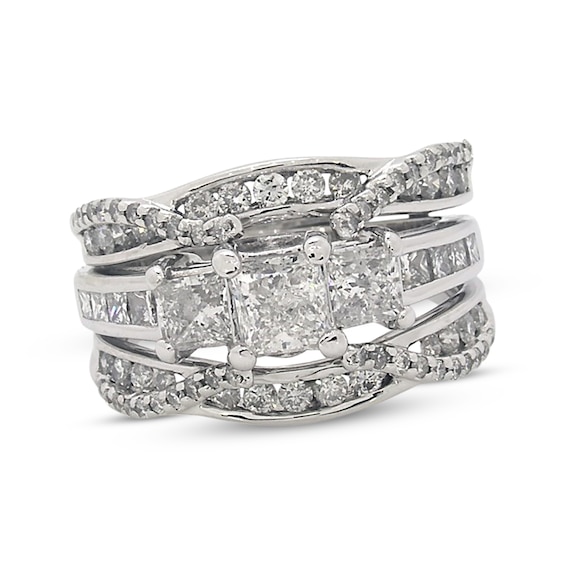 Previously Owned 3-Stone Diamond Bridal Set 2-1/4 ct tw Princess & Round-Cut 14K White Gold Size 9.25