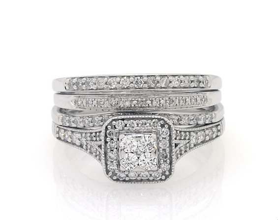 Previously Owned Round-Cut Diamond Bridal Set 3/4 ct tw 10K White Gold Size 9.5