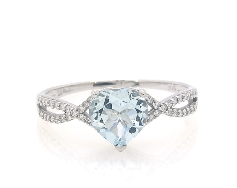 Main Image 1 of Previously Owned Heart-cut Aquamarine Engagement Ring 1/5 ct tw Diamonds 14K White Gold Size 9