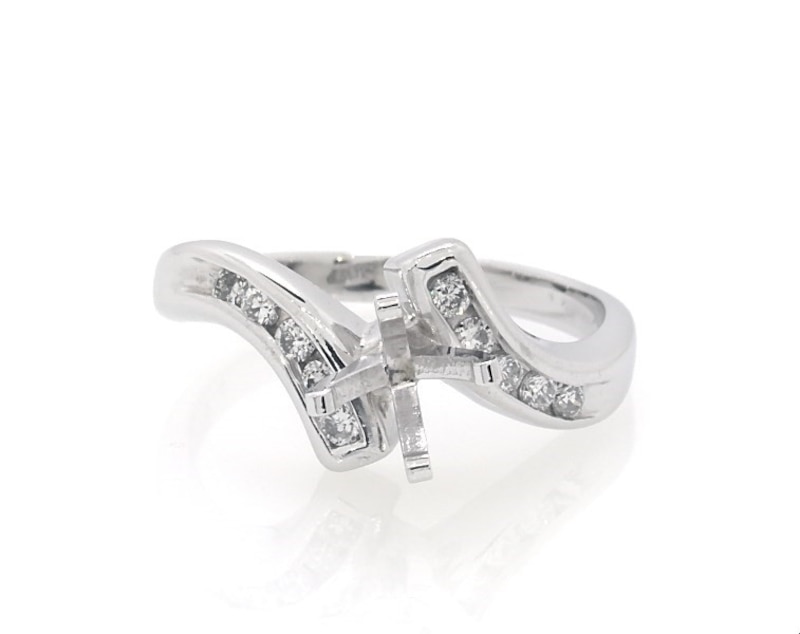 Main Image 1 of Previously Owned Diamond Bypass Engagement Ring Setting 1/4 ct tw 14K White Gold Size 7