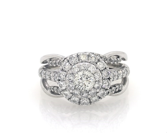 Previously Owned Round-Cut Diamond Bridal Set 1-3/4 ct tw 14K White Gold Size 6