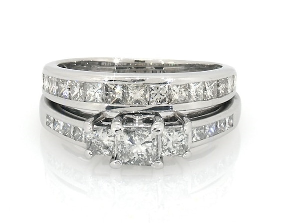 Previously Owned Princess-Cut Three-Stone Diamond Bridal Set 1-/ ct tw 14K White Gold Size