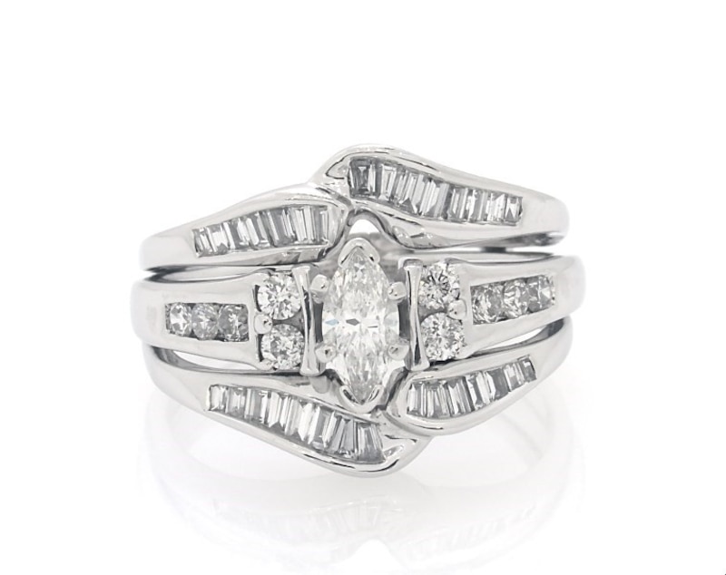 Main Image 1 of Previously Owned Marquise-Cut Diamond Bridal Set 1-1/4 ct tw 14K White Gold Size 9