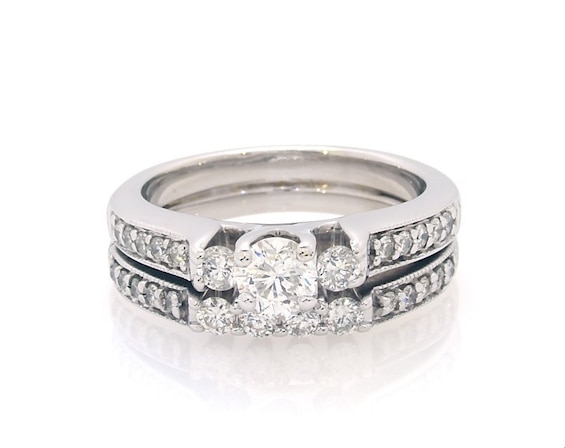 Previously Owned Round-Cut Diamond Three-Stone Bridal Set 1 ct tw 14K White Gold Size 6.75