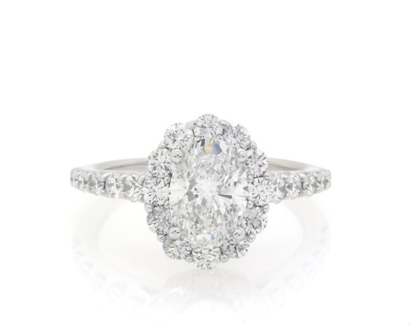 Previously Owned Lab-Grown Diamonds by KAY Oval-Cut Halo Engagement Ring 1-3/4 ct tw 14K White Gold Size 9