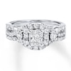 Thumbnail Image 4 of Previously Owned Multi-Diamond Bridal Set 1-1/4 ct tw 14K White Gold Size 5.5