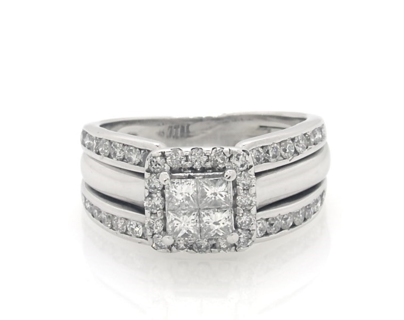 Main Image 1 of Previously Owned Princess-Cut Quad Diamond Bridal Set 7/8 ct tw 10K & 14K White Gold Size 5