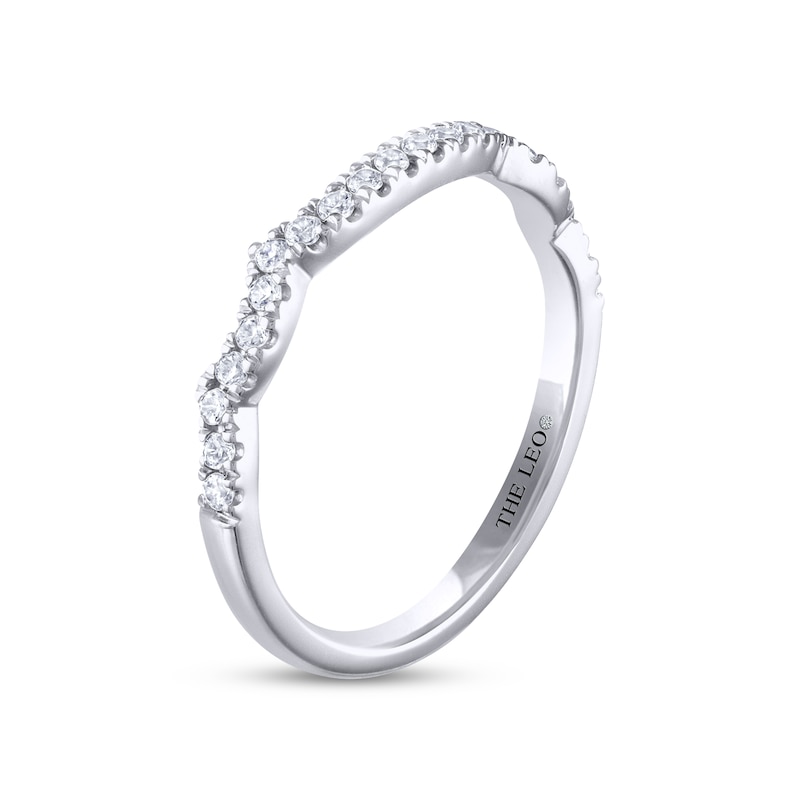 Main Image 2 of Previously Owned THE LEO Diamond Wedding Band 1/4 ct tw Round-cut 14K White Gold