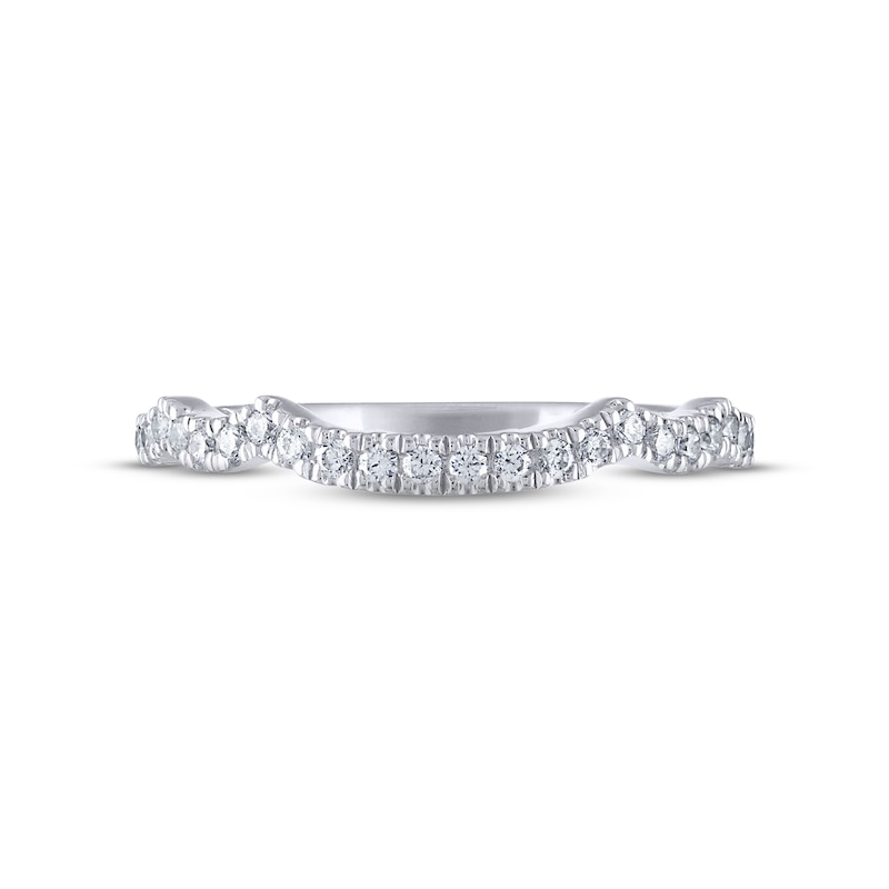 Main Image 3 of Previously Owned THE LEO Diamond Wedding Band 1/4 ct tw Round-cut 14K White Gold