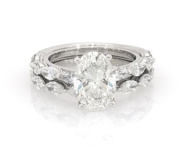 Previously Owned Neil Lane Artistry Oval-Cut Lab-Grown Diamond Bridal Set 3-1/4 ct tw 14K White Gold Size 4.5