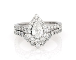 Previously Owned Neil Lane Pear-Shaped Diamond Halo Bridal Set 1-1/2 ct tw 14K White Gold Size 5.25