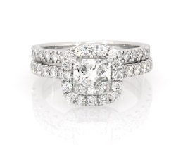 Previously Owned Princess-Cut Lab-Grown Diamond Halo Bridal Set 1-5/8 ct tw 14K White Gold Size 4.75