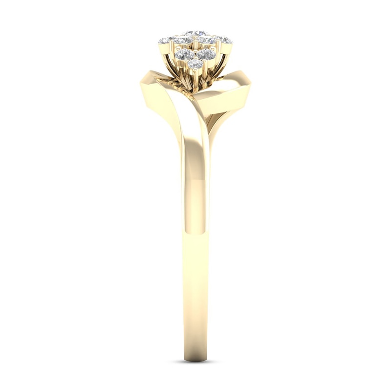 Main Image 3 of Diamond Engagement Ring 1/4 ct tw Round-Cut 10K Yellow Gold