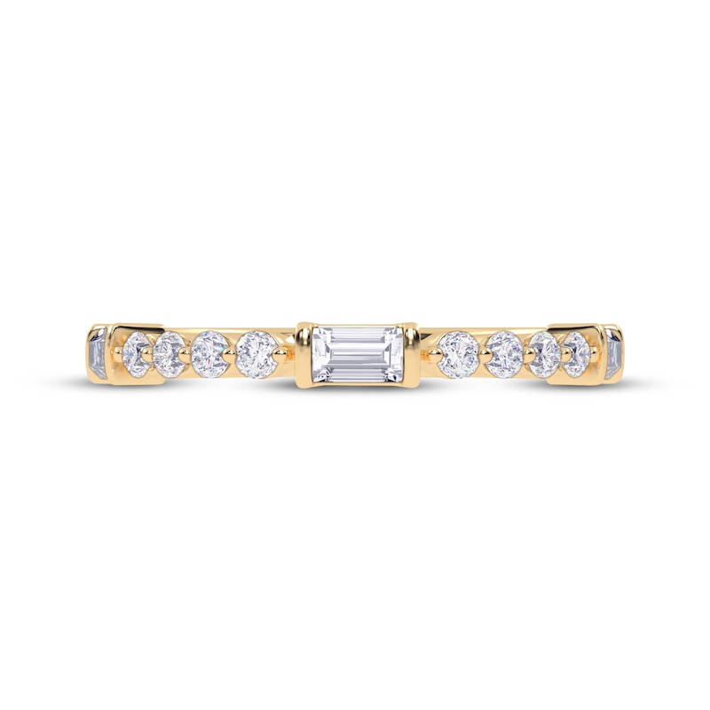 Main Image 3 of Round and Baguette-Cut Diamond Anniversary Ring 1/4 ct tw 14K Yellow Gold