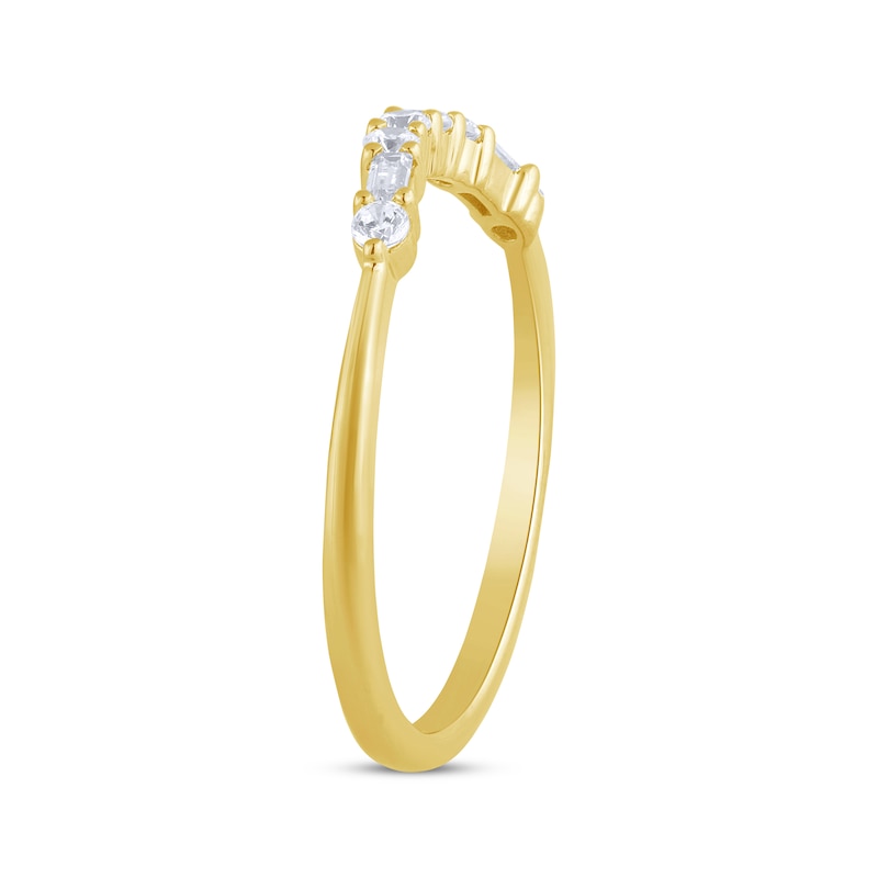 Main Image 2 of Baguette & Round-Cut Diamond Contour Ring 1/5 ct tw 14K Yellow Gold