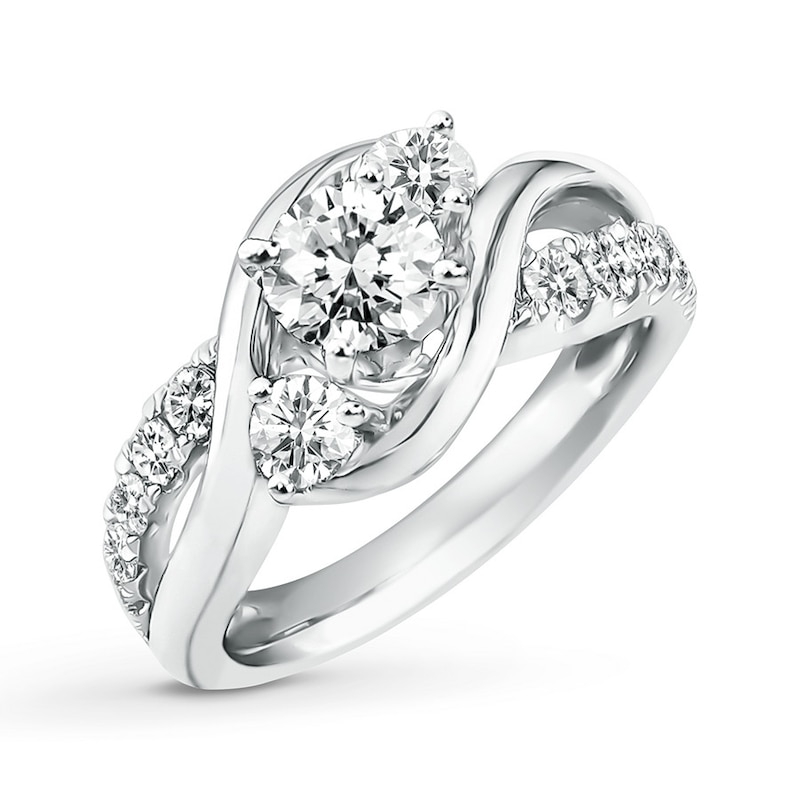 Main Image 4 of Diamond Engagement Ring 1 Carat tw 14K White Gold